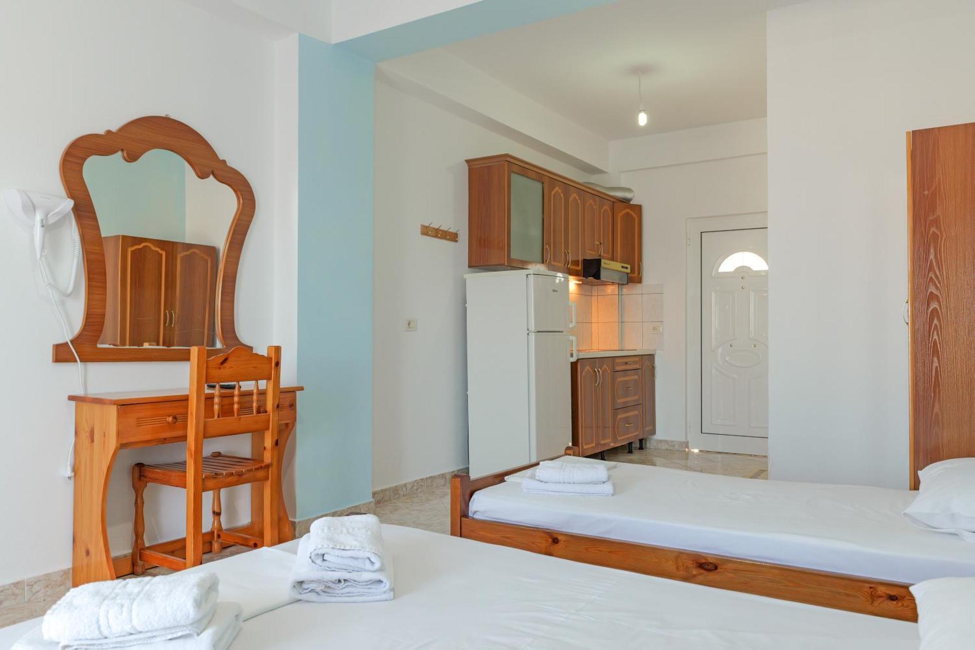 Seaview Apartaments Ksamil Buitenkant foto