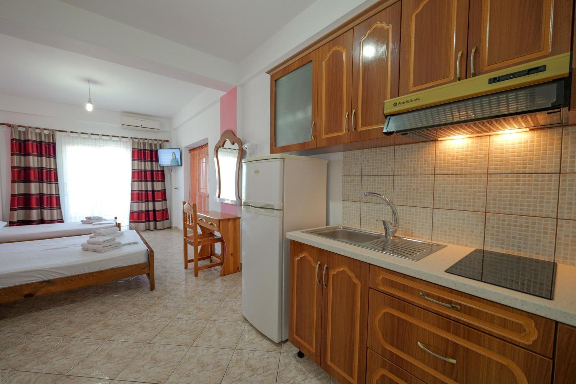 Seaview Apartaments Ksamil Buitenkant foto